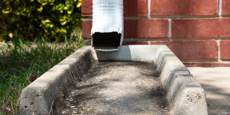 Rectangular Downspouts in Central Florida